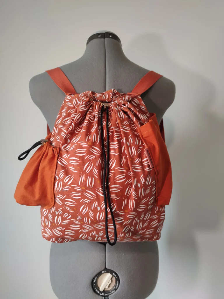Sac à dos poches latérales