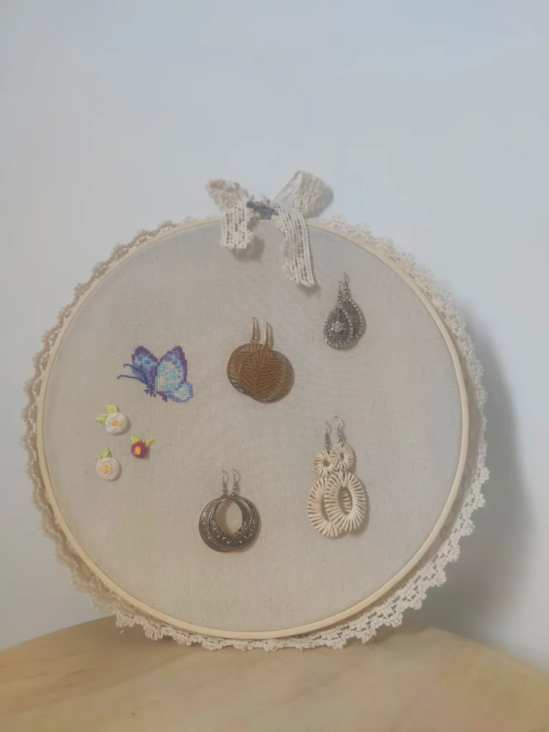 Support boucles d'oreilles